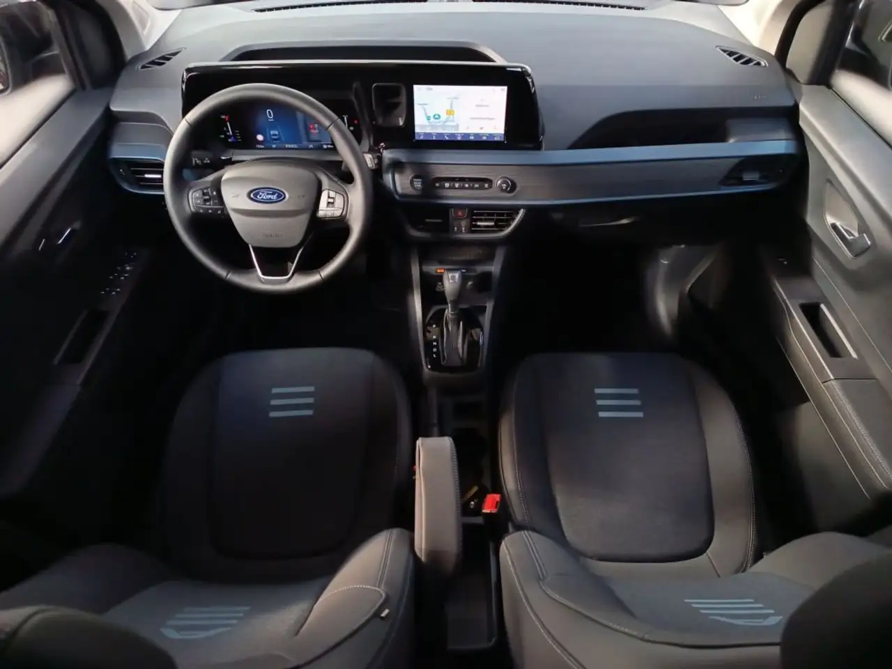 Ford Tourneo Courier 2026 — фото 12