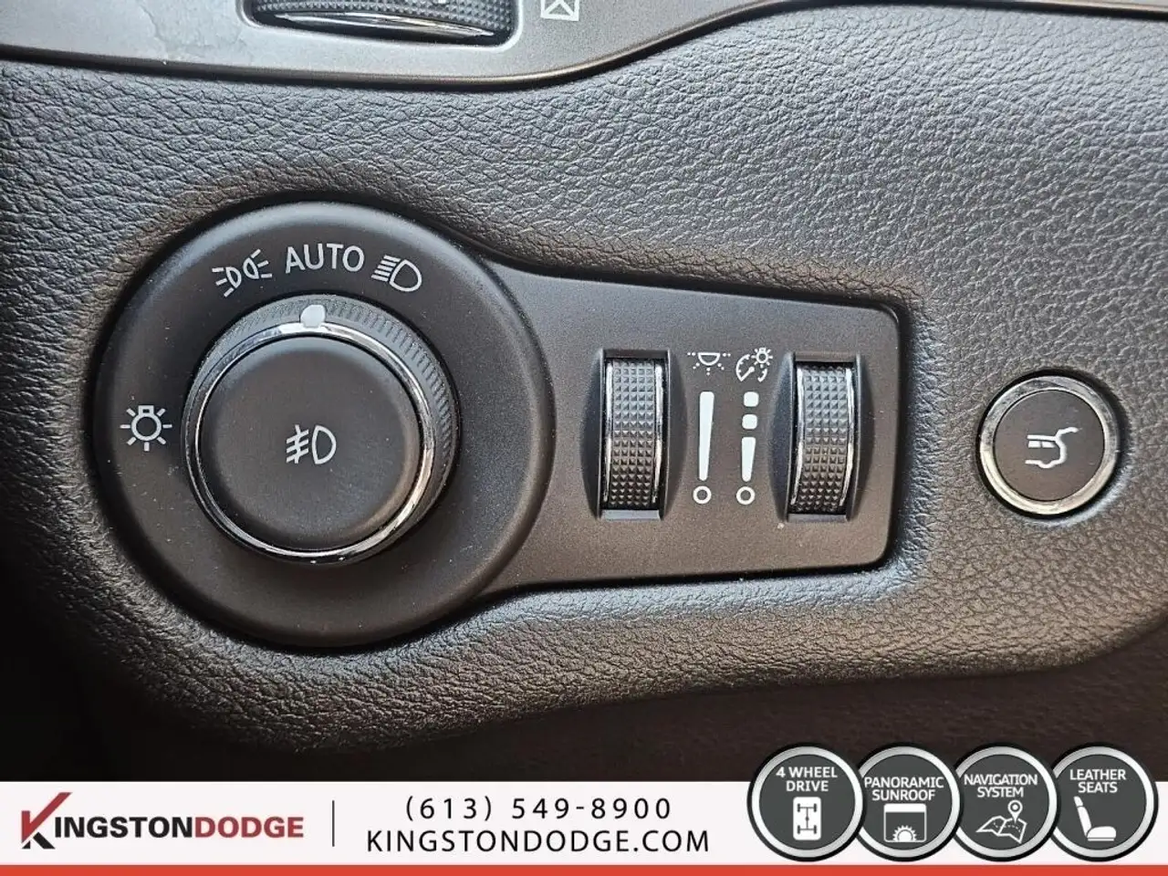 Jeep Cherokee снимка Jeep Cherokee