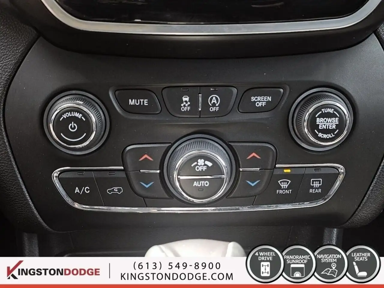 Jeep Cherokee снимка Jeep Cherokee