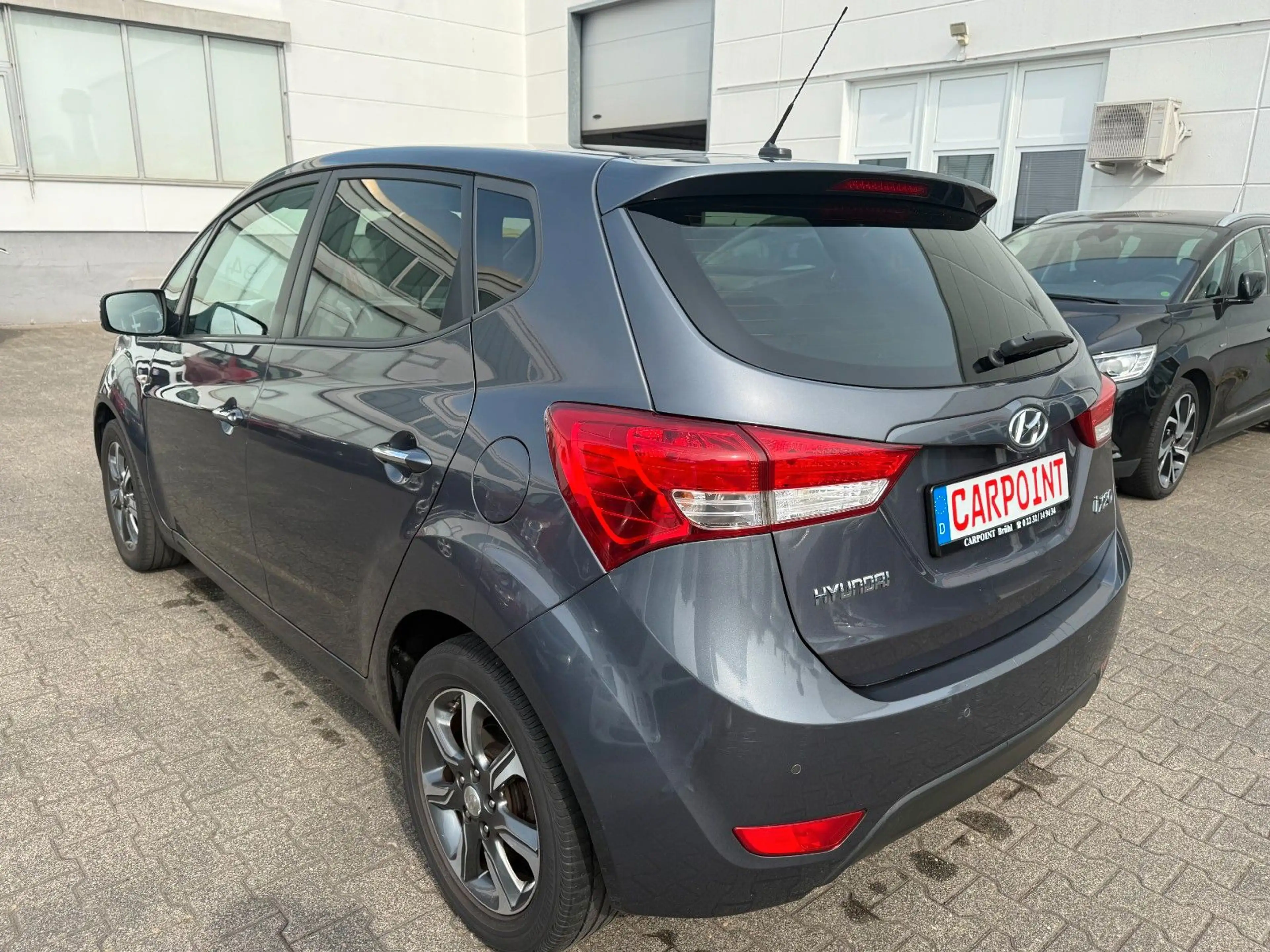 Hyundai iX20 blue YES! KLIMA/SHZ/PDC/2.HAND — photo 7