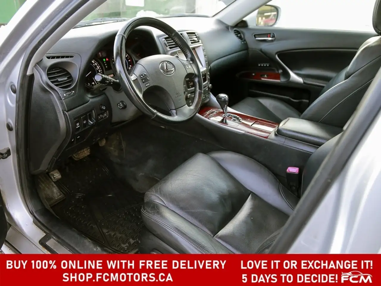 Lexus IS снимка Lexus IS