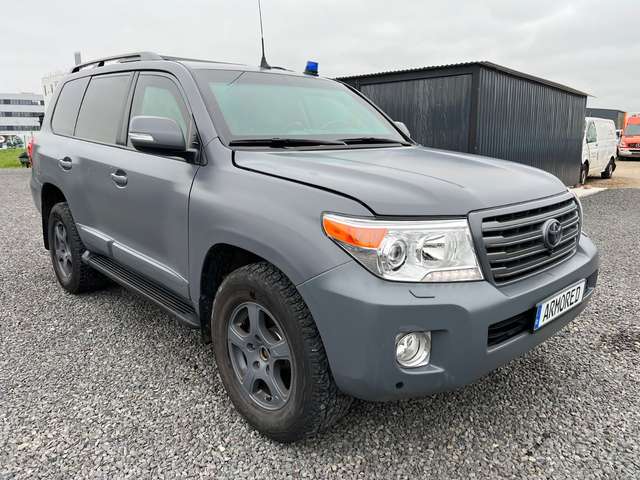 Imagine Toyota Land Cruiser 200*ARMORED*B7*VR9*25TKM*ARMOURED*