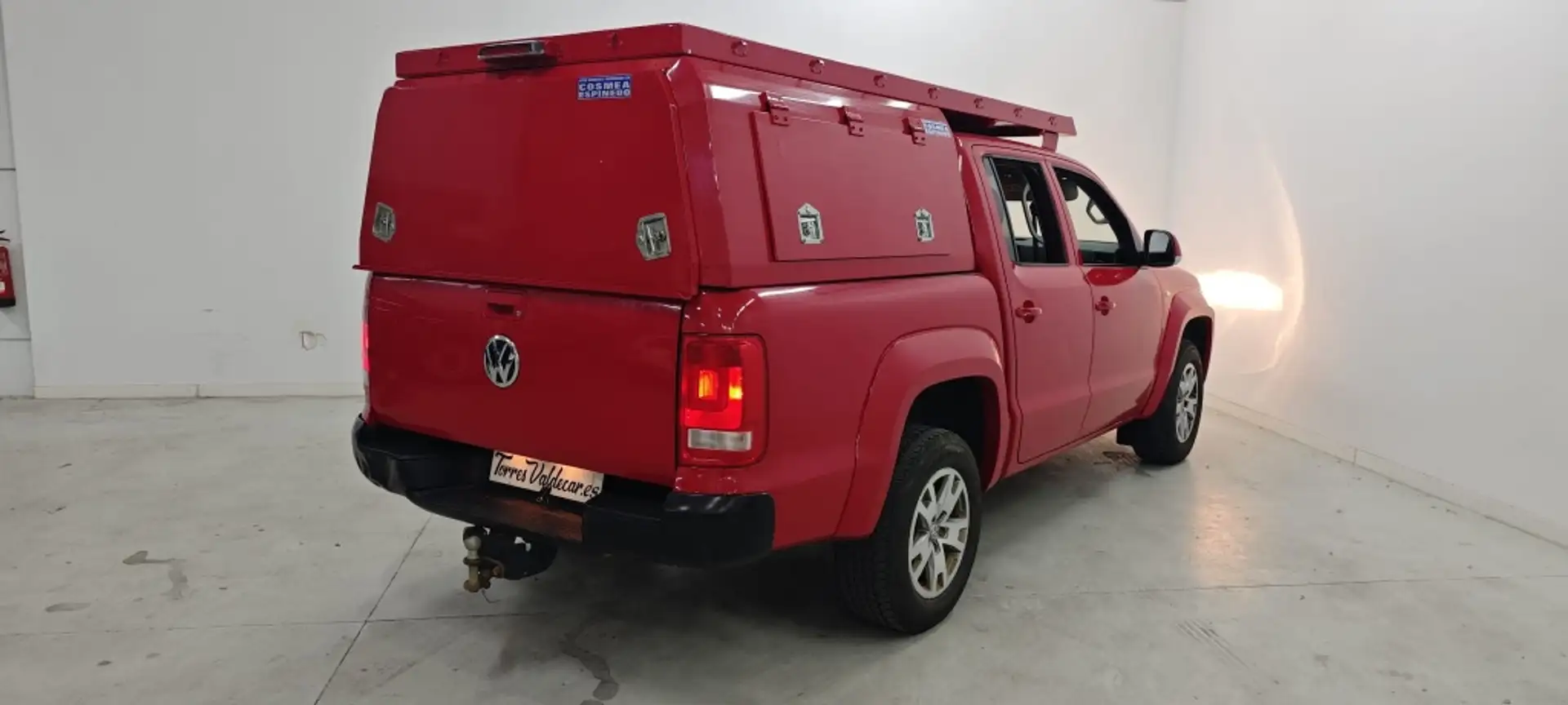 Volkswagen Amarok 3.0TDI Trendline Connectable 120kW Rojo - 2