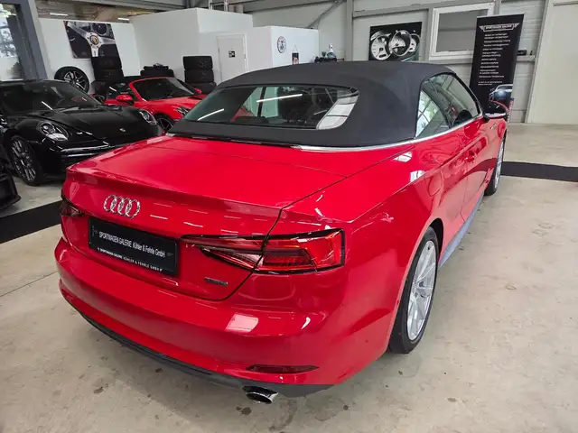 Audi Cabriolet view 11