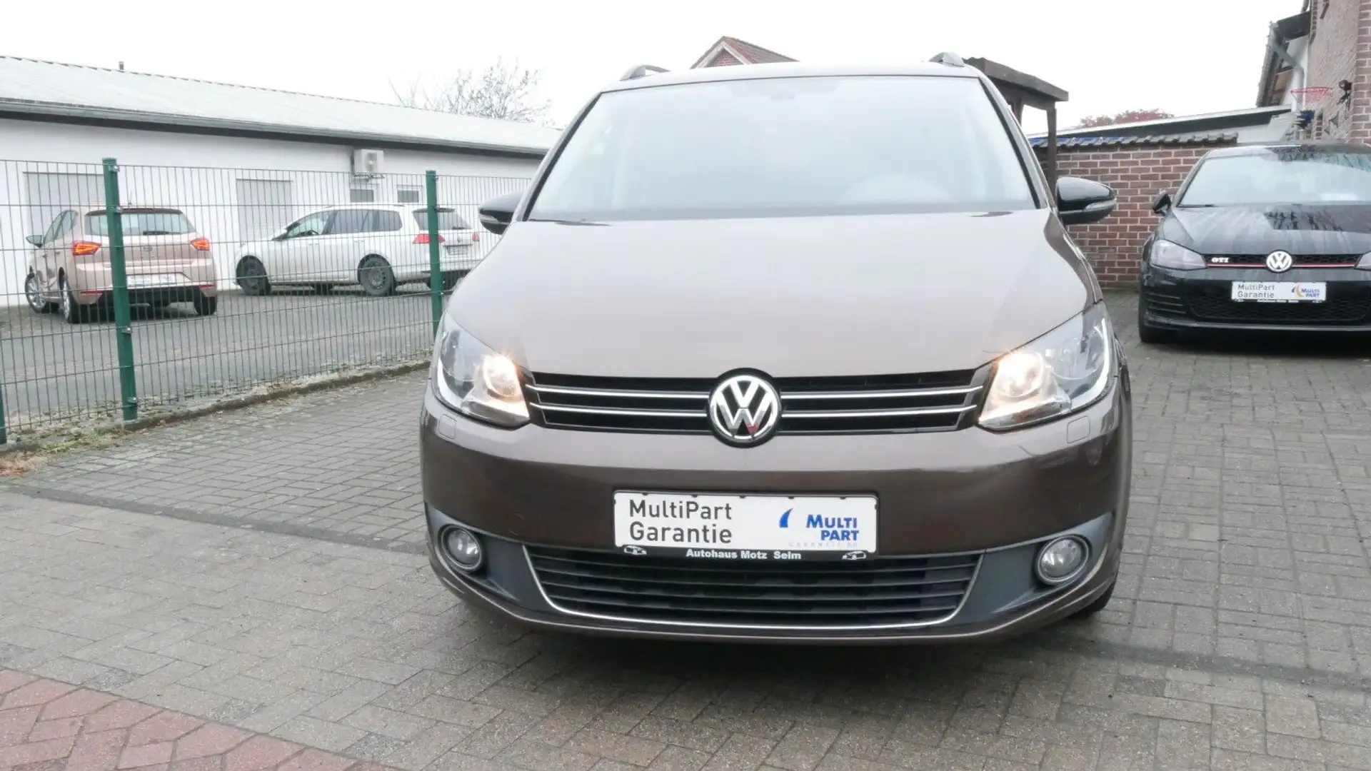 Volkswagen Touran MATCH Brun - 2