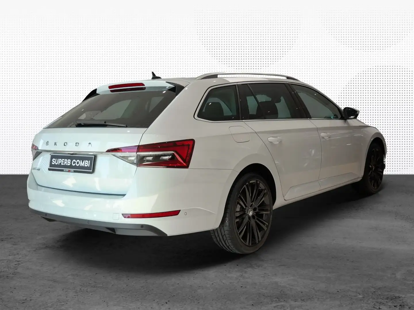 Skoda Superb Combi Style 2,0 TDI DSG COLUMBUS|AHK|STH Weiß - 2
