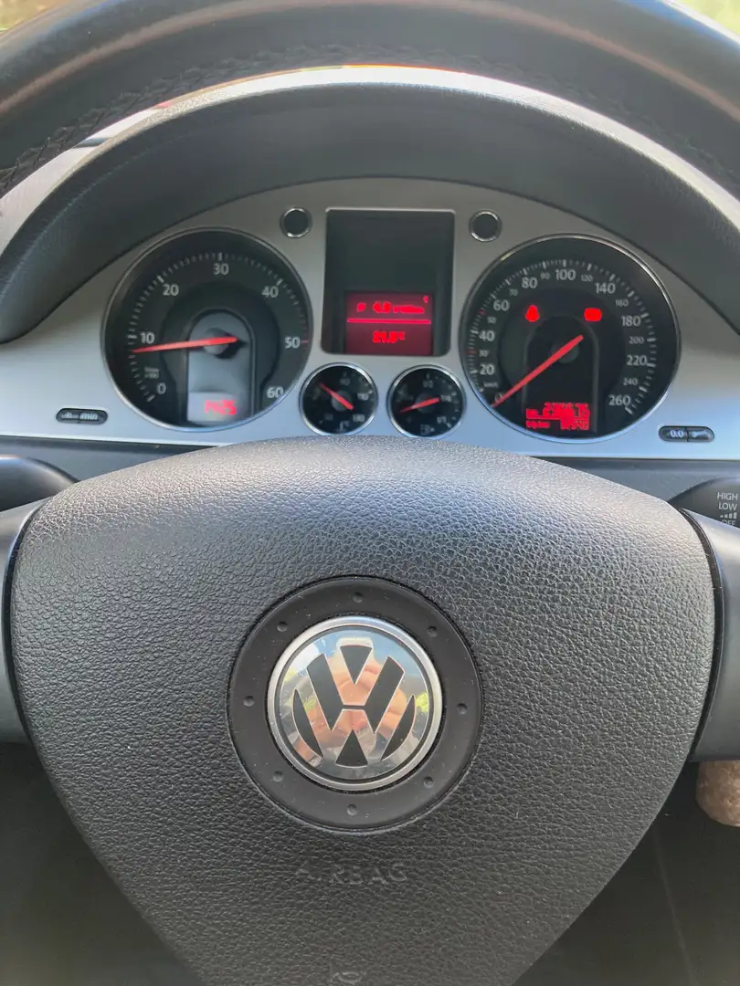 Volkswagen Passat Variant Passat VI 2005 Variant 2.0 tdi Business dpf Nero - 1