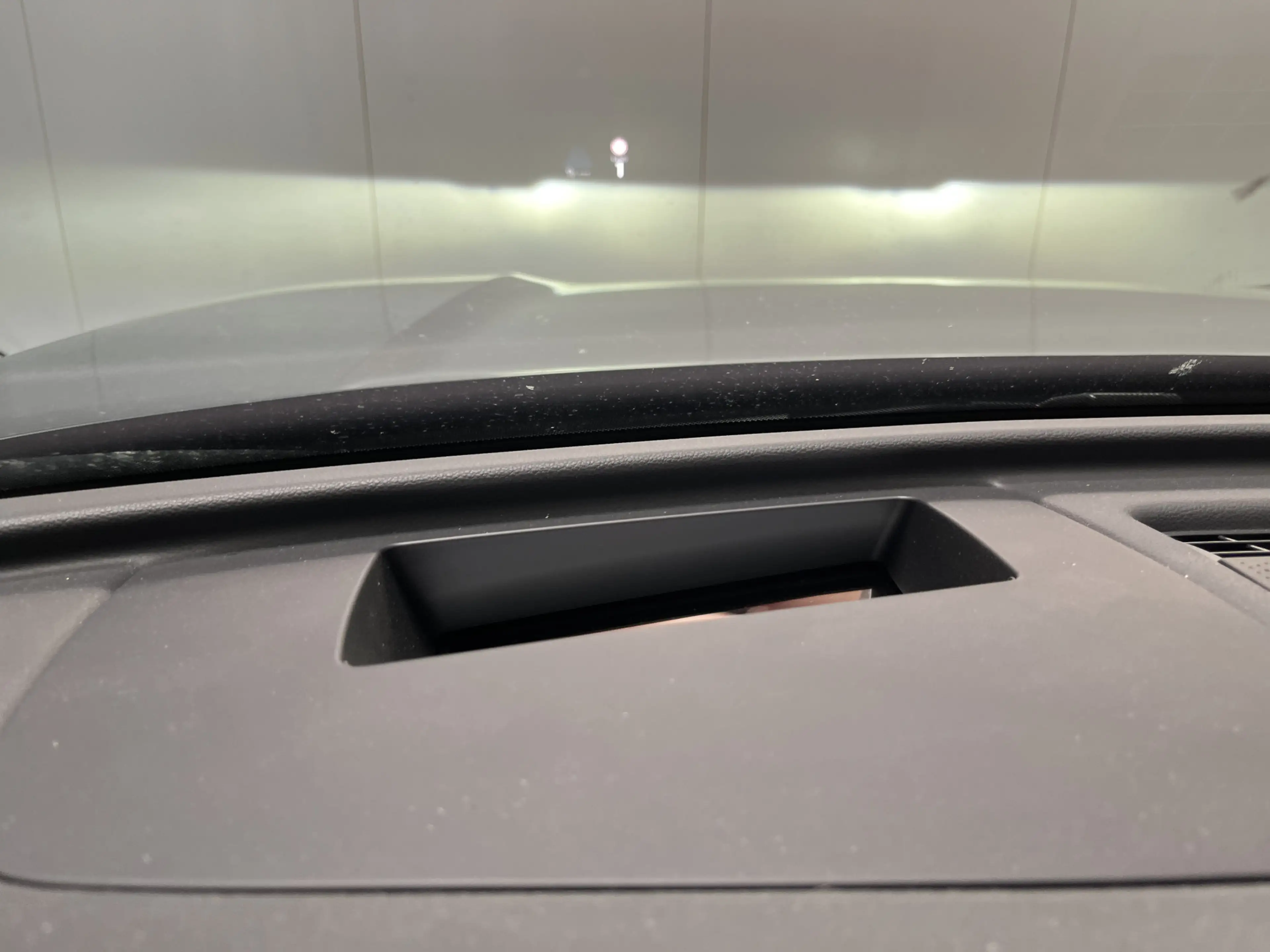Volkswagen Tayron 1.5 eHybrid R-Line / GARANTIE TM 12-2030/ AUTOMAAT — photo 8