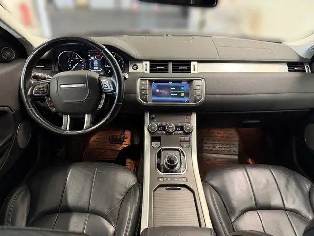 Land Rover Range Rover Evoque view 9