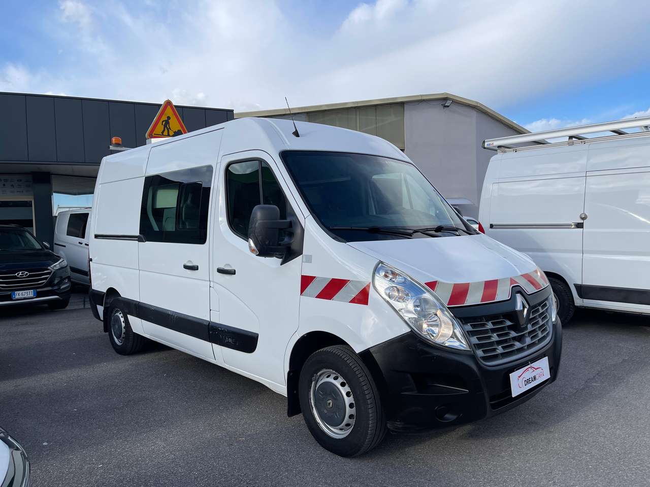 Renault Master Renault Master L2H2 2.3 DCI Grand Comfort 6 POSTI