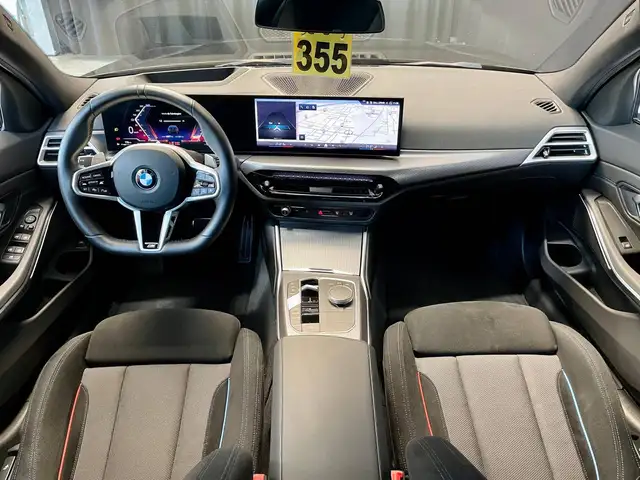 BMW 318 view 11