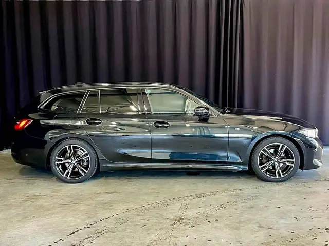 BMW 318 view 8