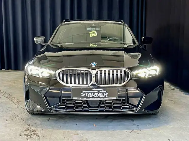 BMW 318 view 5