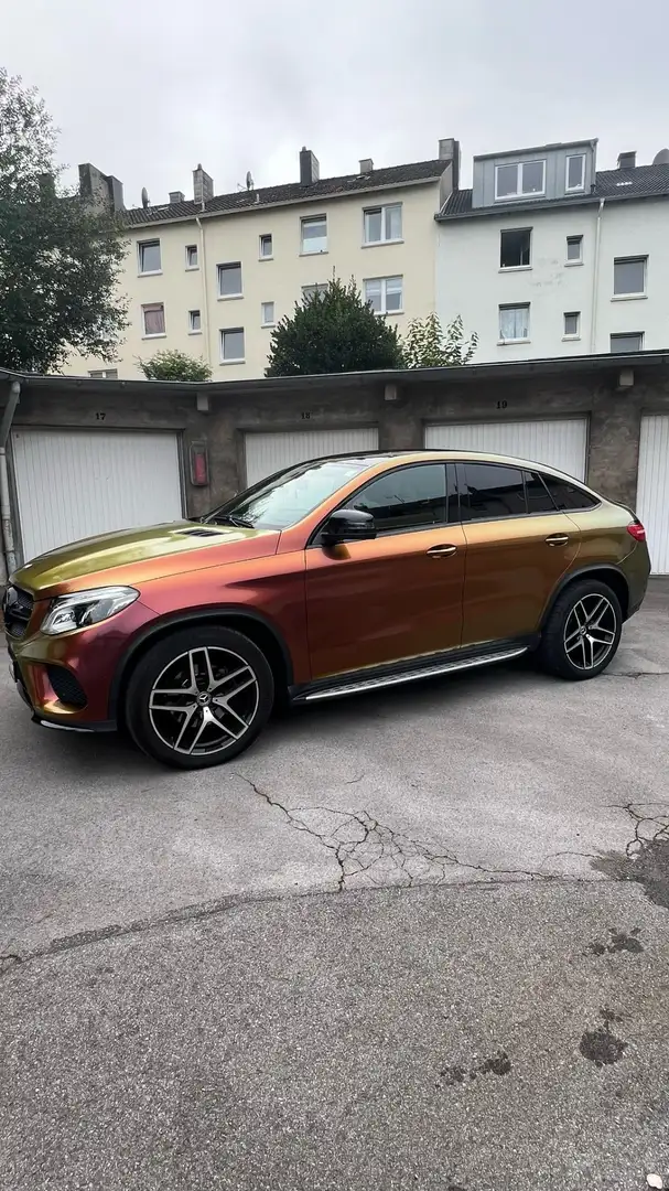 Mercedes-Benz GLE 350 GLE 350 d 4Matic (292.324) Red - 1