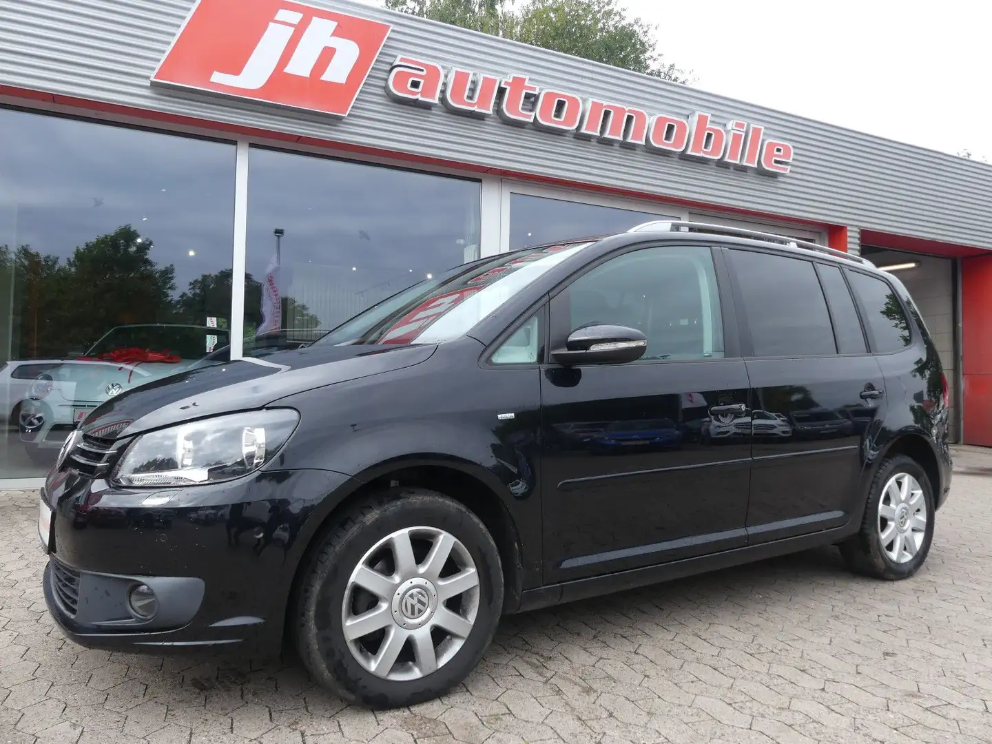 Volkswagen Touran Cup*7-Sitze*DSG*Navi*AHK*Tempomat Zwart - 1