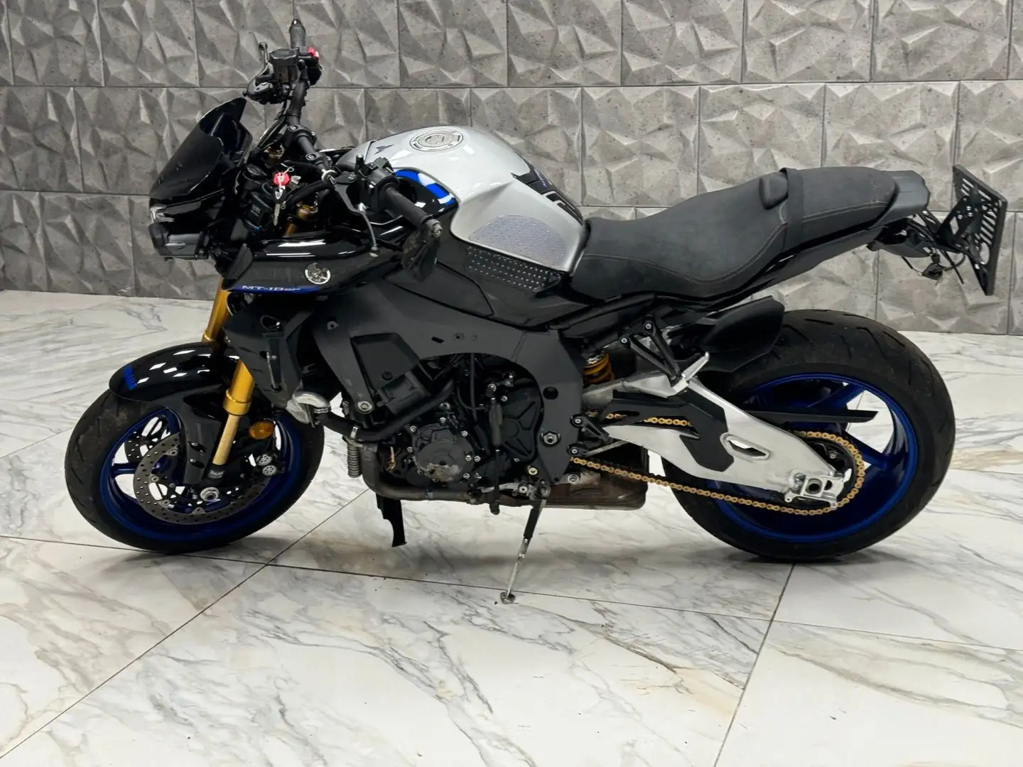 Yamaha MT-10 SP Noir - 2
