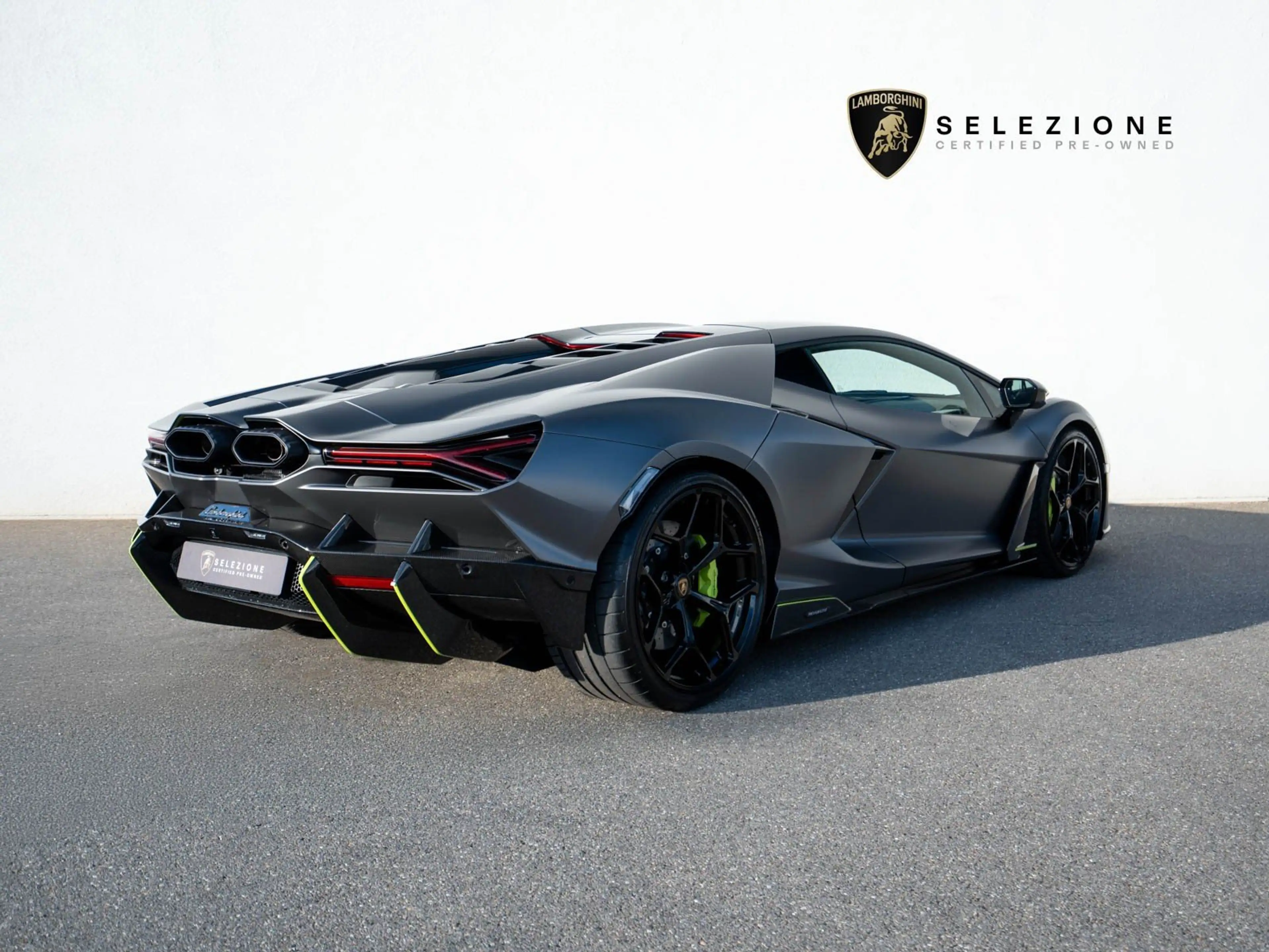 Lamborghini Revuelto V12 | CARBON | CORSA-TEX | PASSENGER-DISPLAY | FUL — photo 3