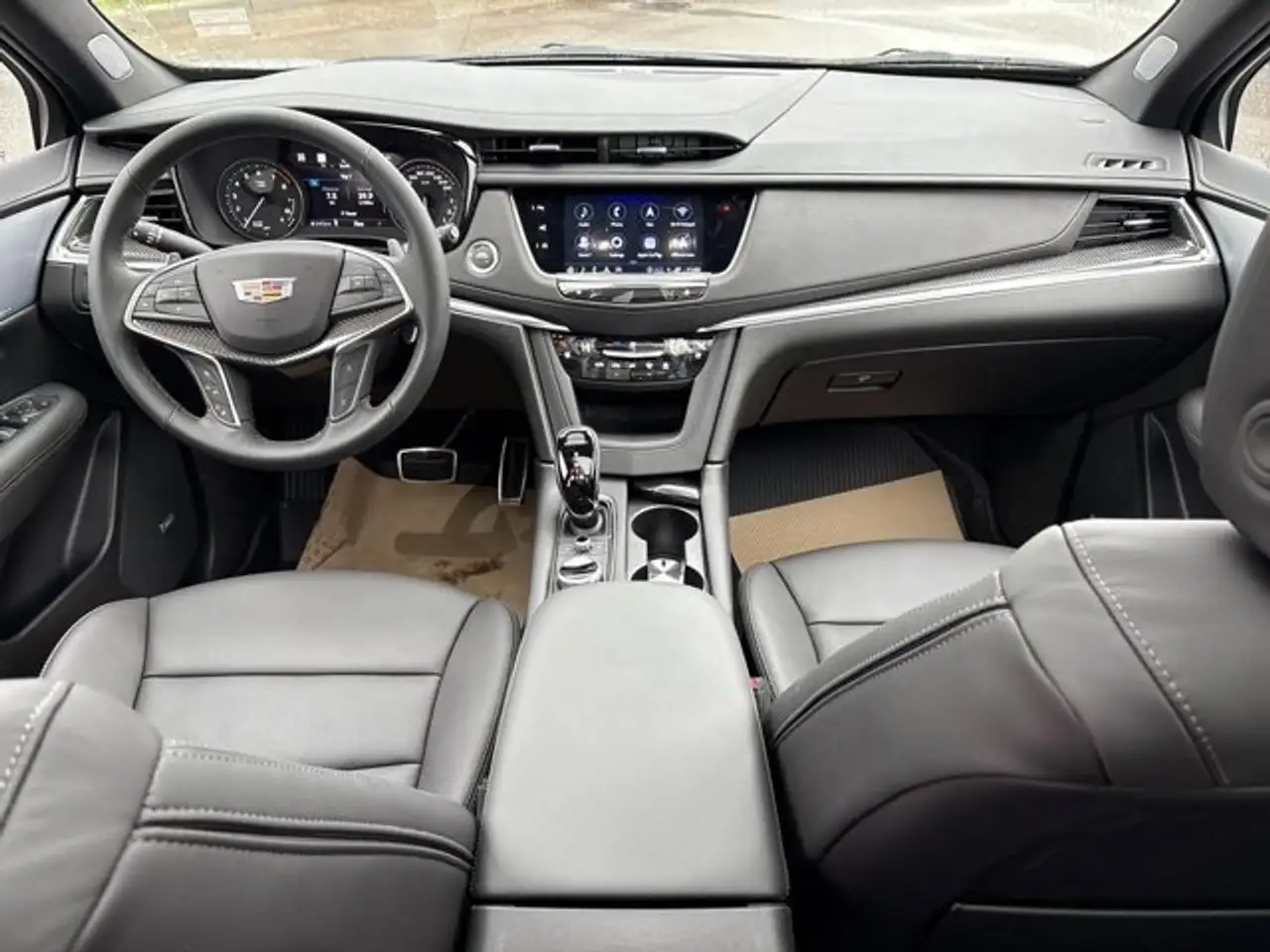 Cadillac XT5 снимка Cadillac XT5