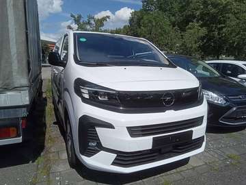 Vivaro-e M (69-kWh)