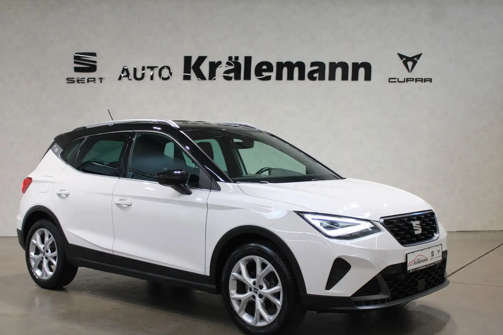 SEAT Arona FR 1.0 TSI *Navi*LED*SHZ*Kamera Alb - 1
