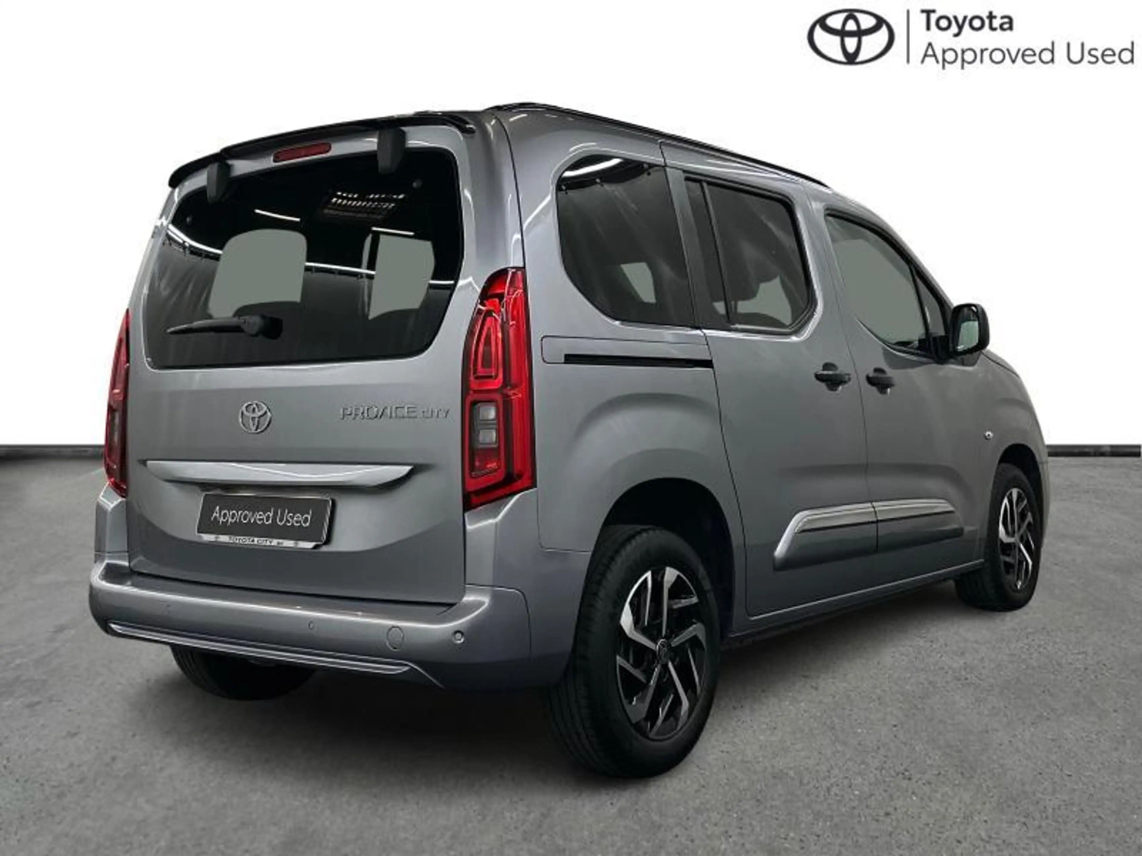 Toyota Proace City Verso Family 5pl SWB 1.5D 96kW — photo 15