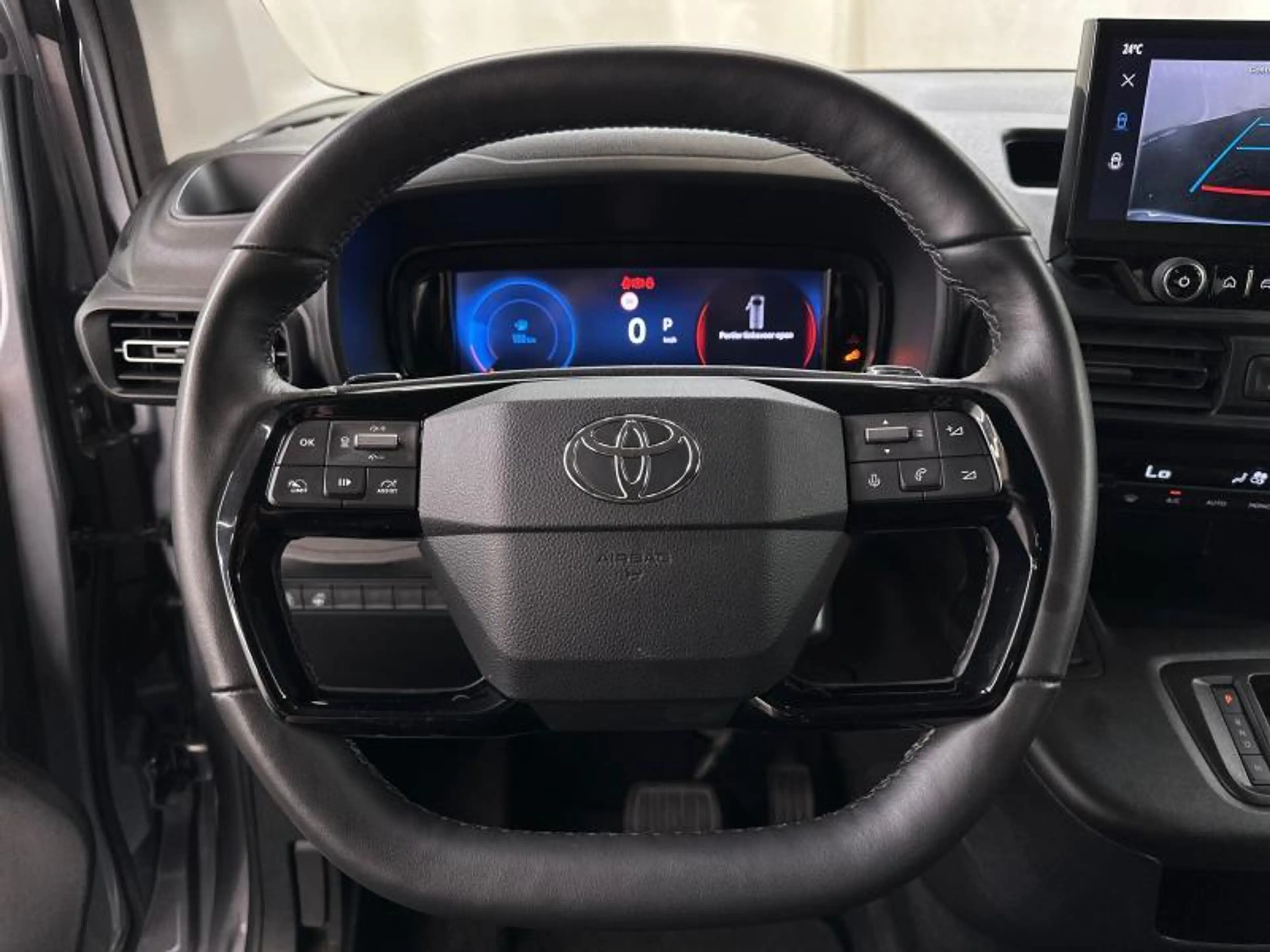 Toyota Proace City Verso Family 5pl SWB 1.5D 96kW — photo 19