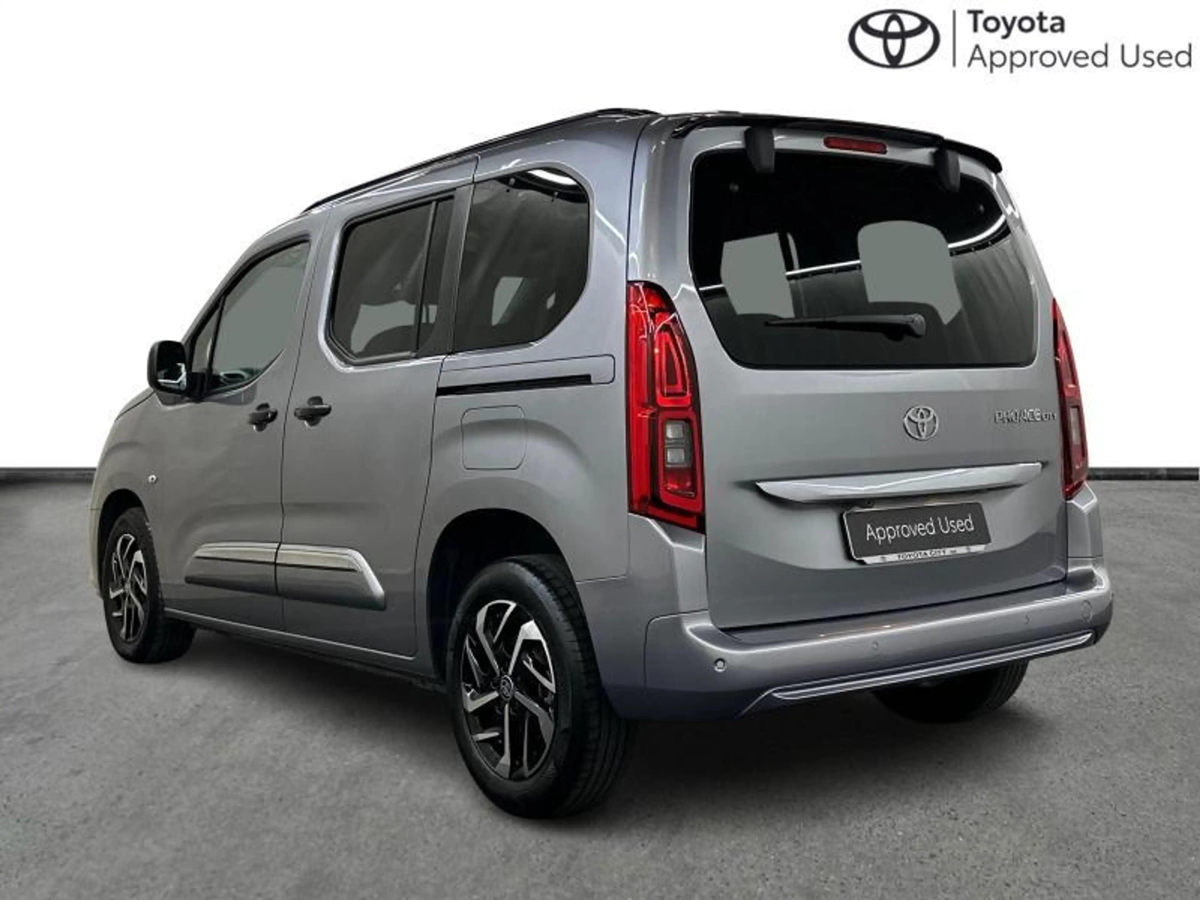 Toyota Proace City Verso Family 5pl SWB 1.5D 96kW — photo 2