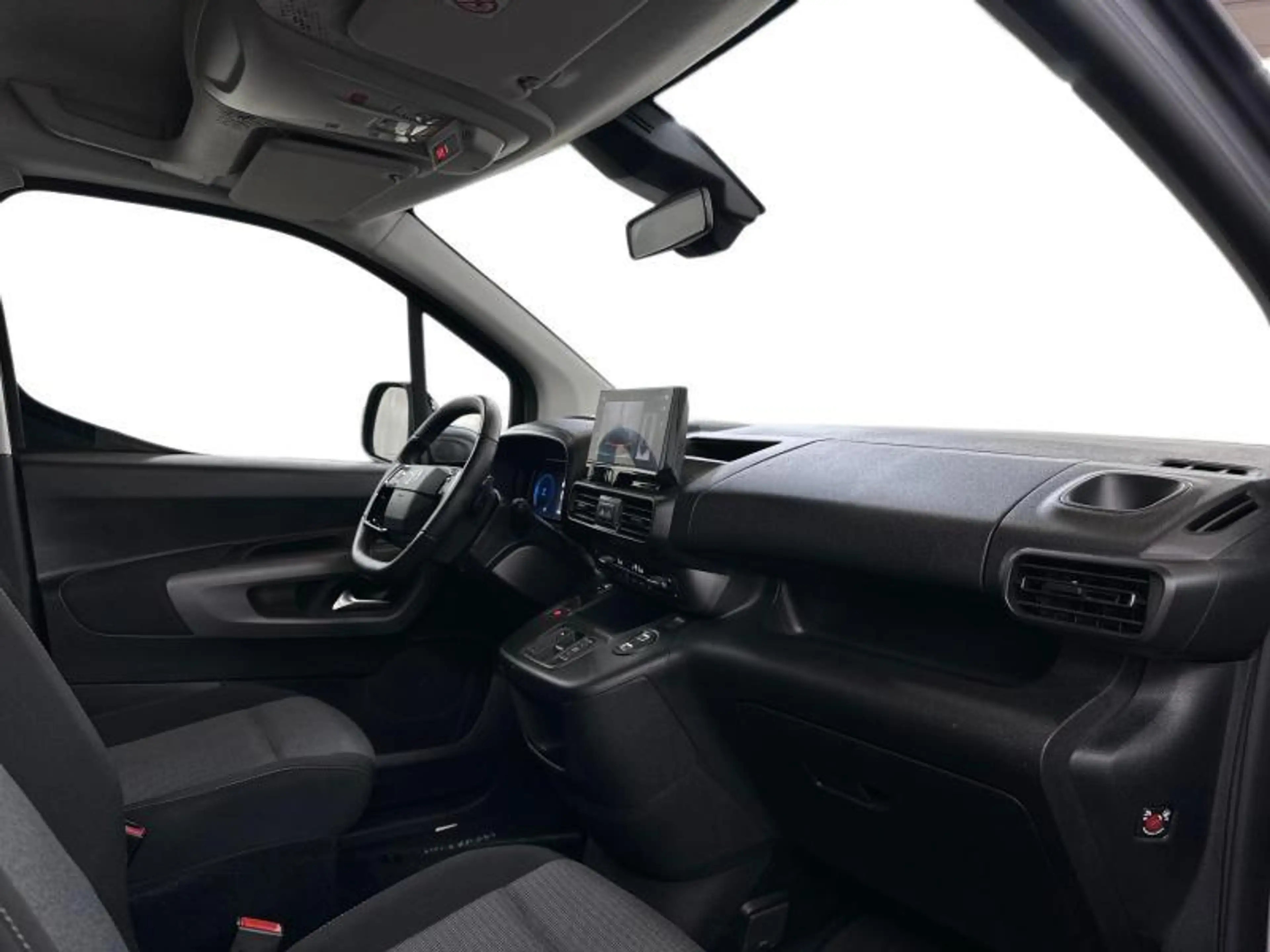 Toyota Proace City Verso Family 5pl SWB 1.5D 96kW — photo 6