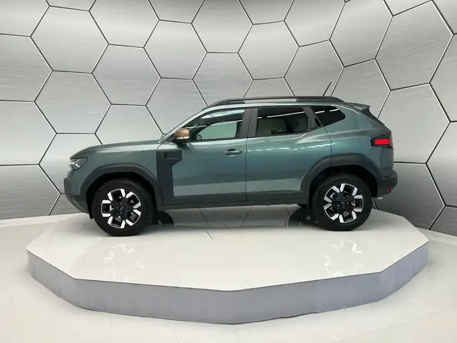 Dacia Duster view 3