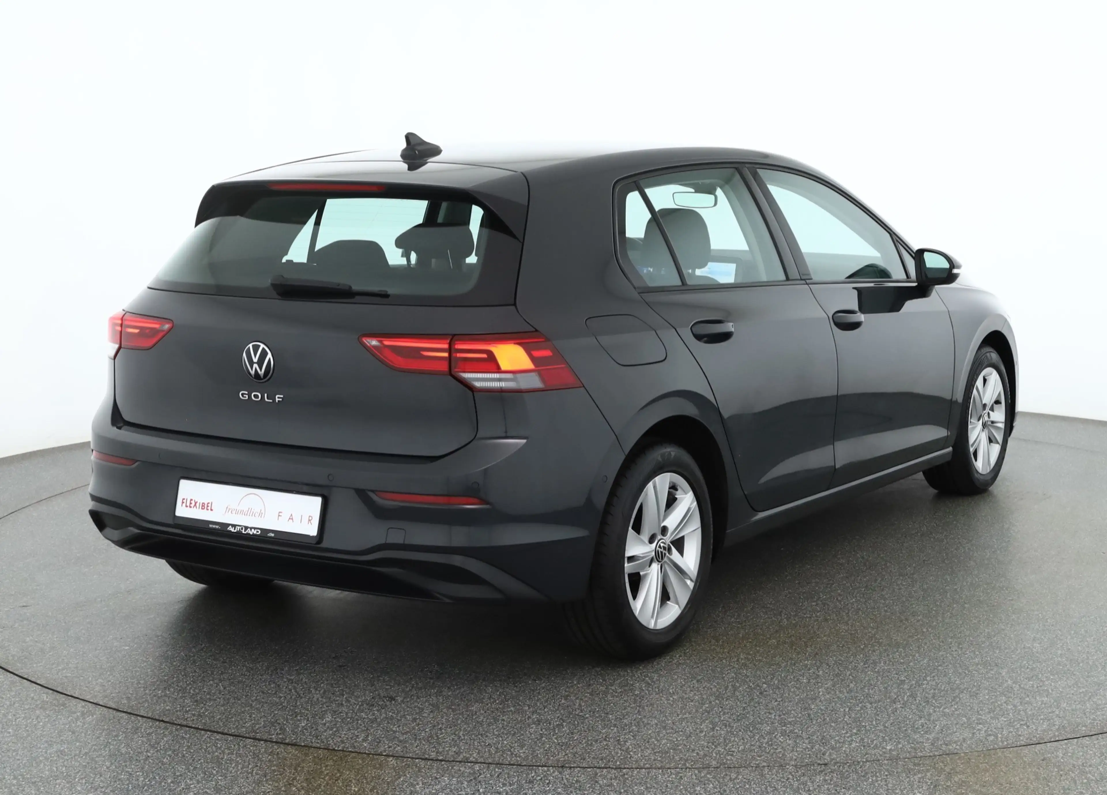Volkswagen Golf VIII 2.0 TDI Life LED Sitzheizung ACC — photo 5