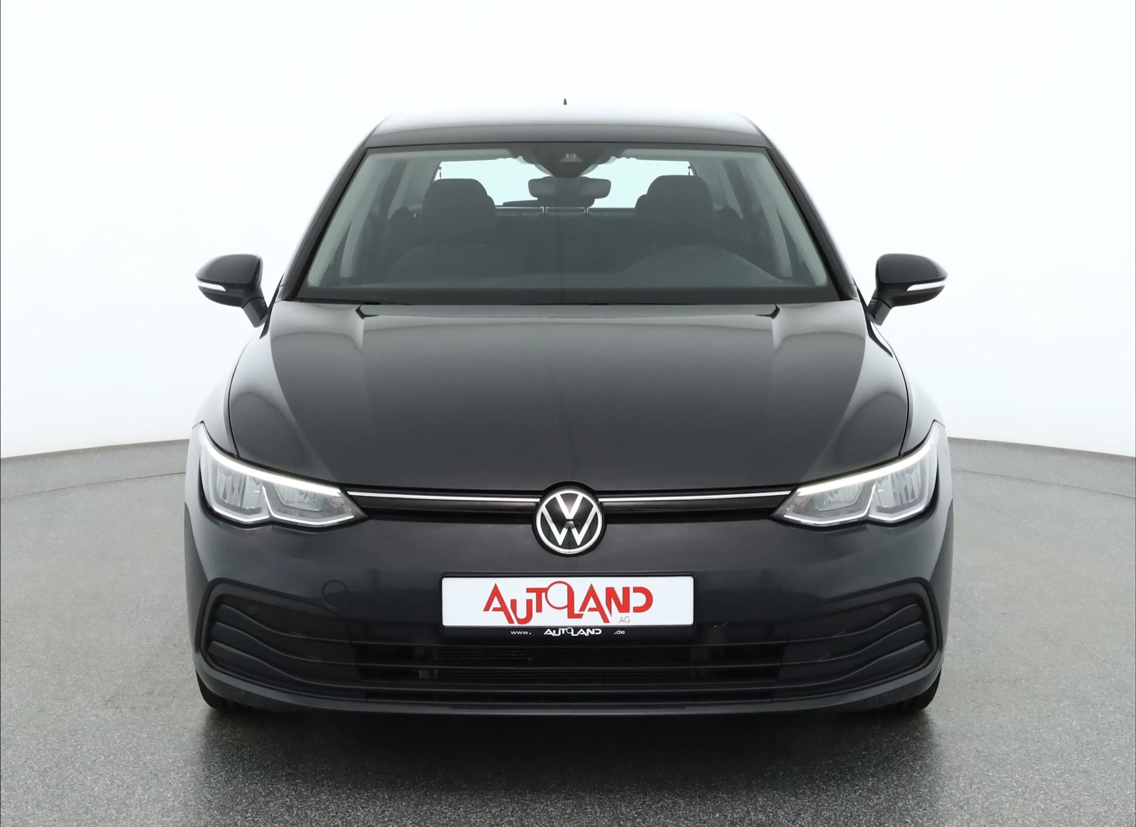 Volkswagen Golf VIII 2.0 TDI Life LED Sitzheizung ACC — photo 8
