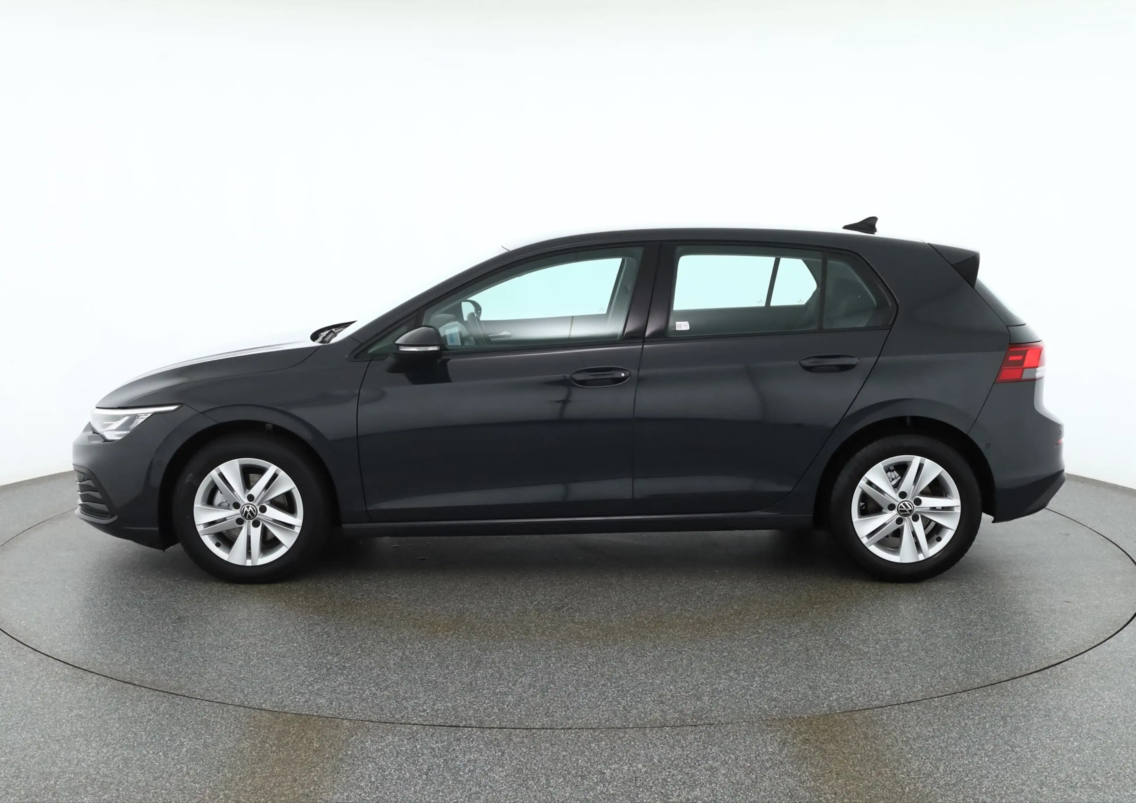 Volkswagen Golf VIII 2.0 TDI Life LED Sitzheizung ACC — photo 2