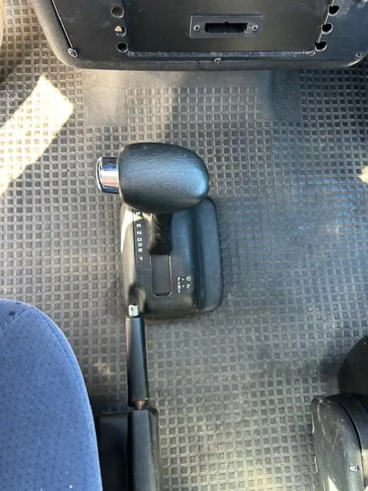 Volkswagen T4 Caravelle Automatik lang Comfortline 2.5 TDI TÜV neu Klima, foto 8