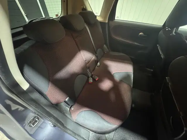 Nissan Note view 21