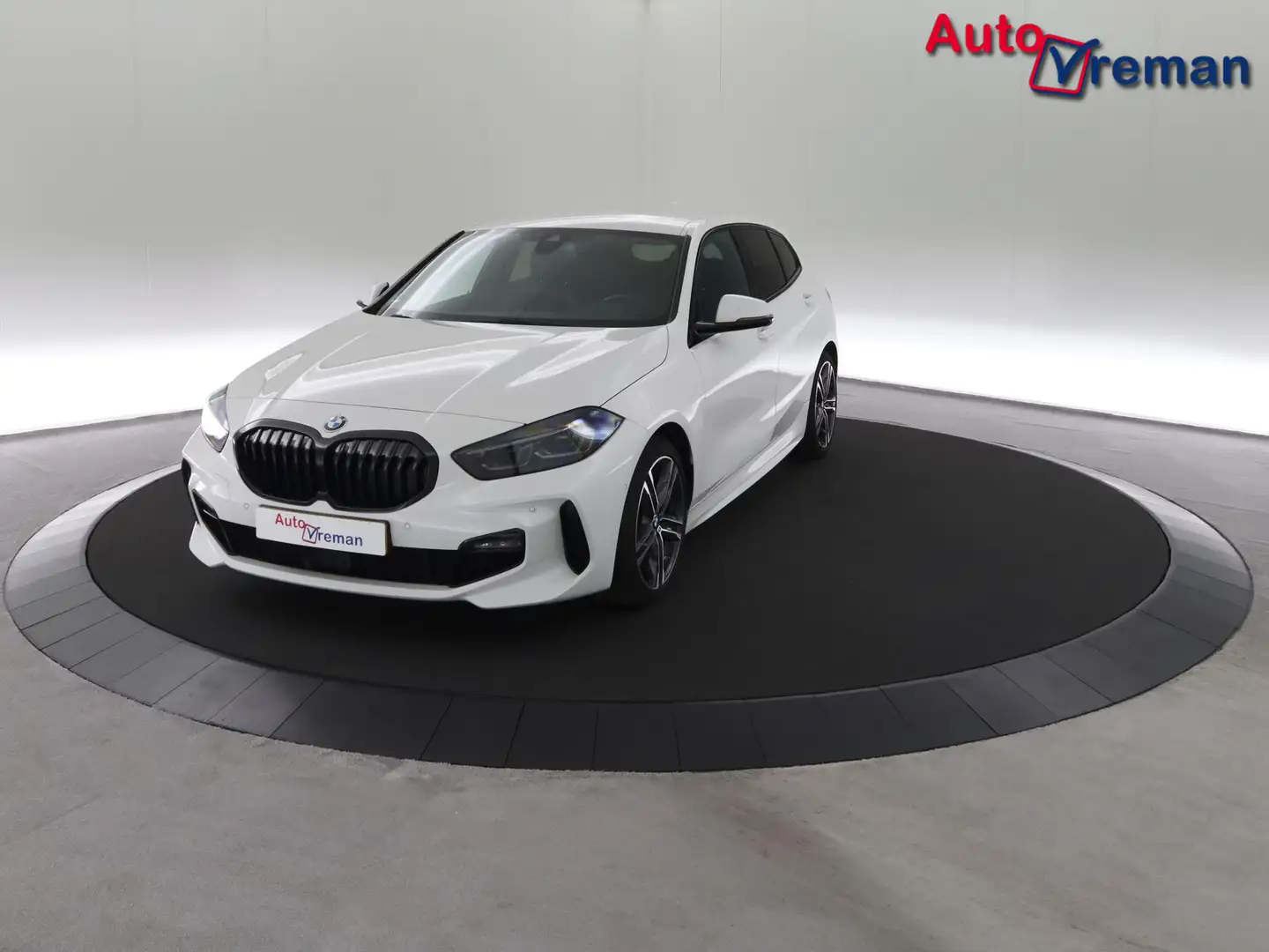 BMW 118 1-serie 118i Aut. -M Sport/HK Audio/18"- Weiß - 1
