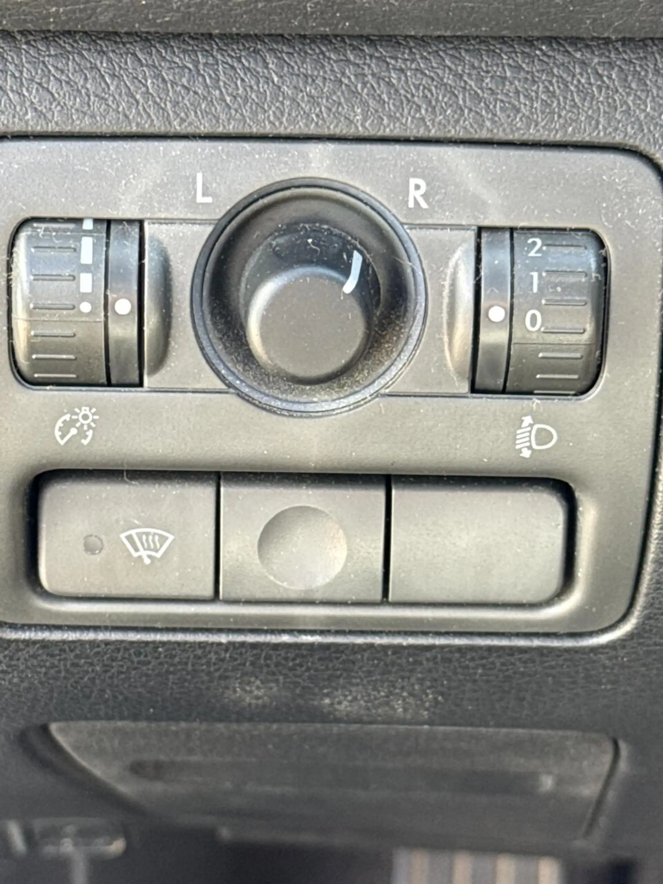 Subaru OUTBACK 2.5i Executive, AUTOMAAT, climatronic, cruisecontr — photo 12
