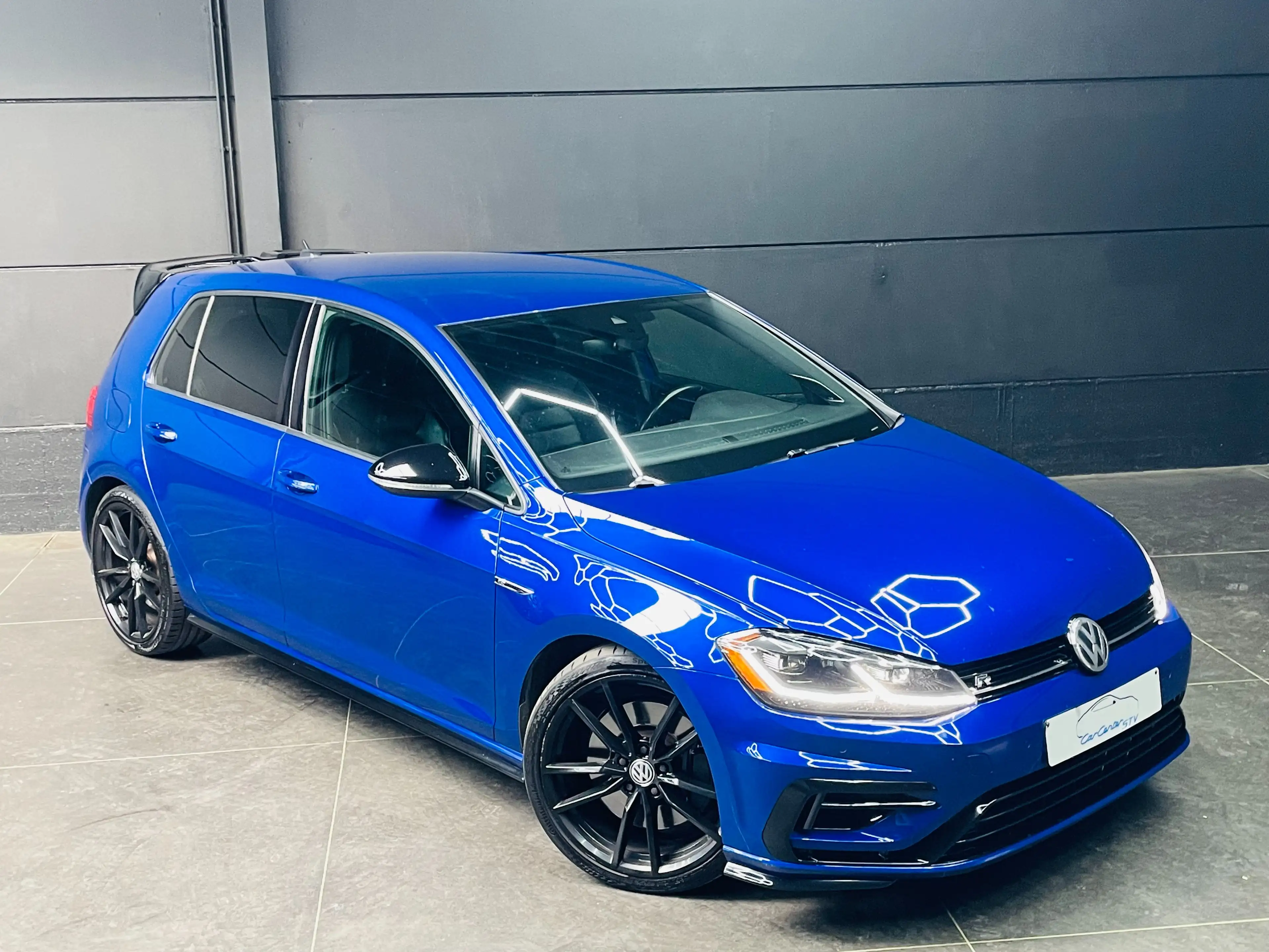 Volkswagen Golf R 2.0 TFSI DSG * FULL OPTION* CARPLAY / VIRTUAL DASH — photo 5