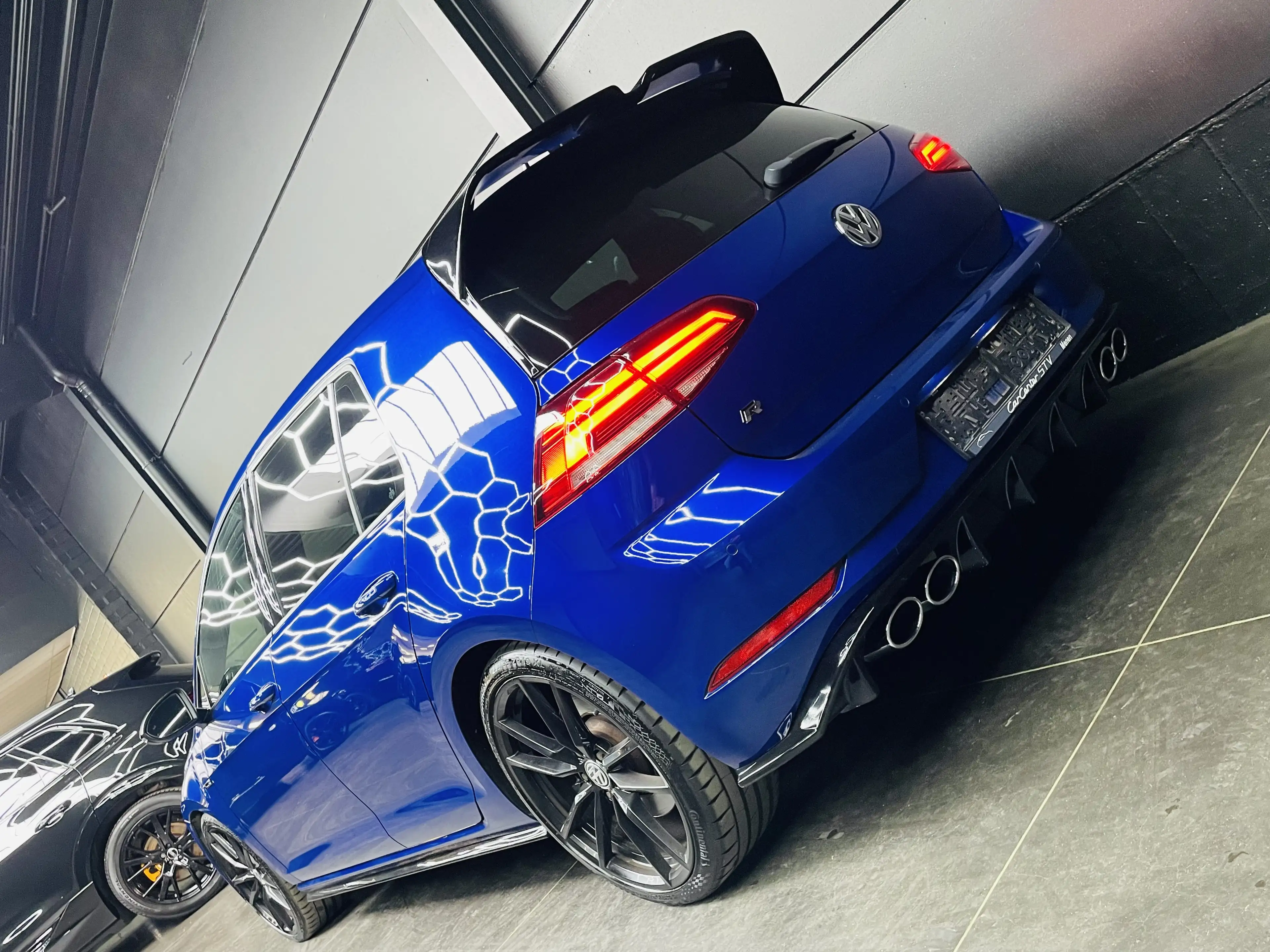 Volkswagen Golf R 2.0 TFSI DSG * FULL OPTION* CARPLAY / VIRTUAL DASH — photo 10
