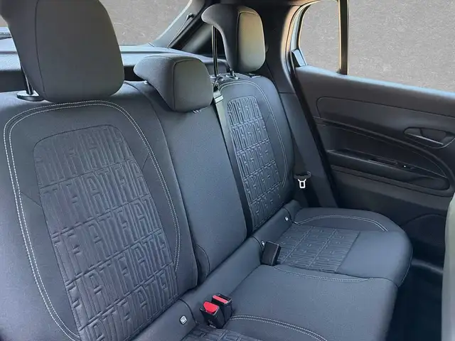 Fiat 600 view 8