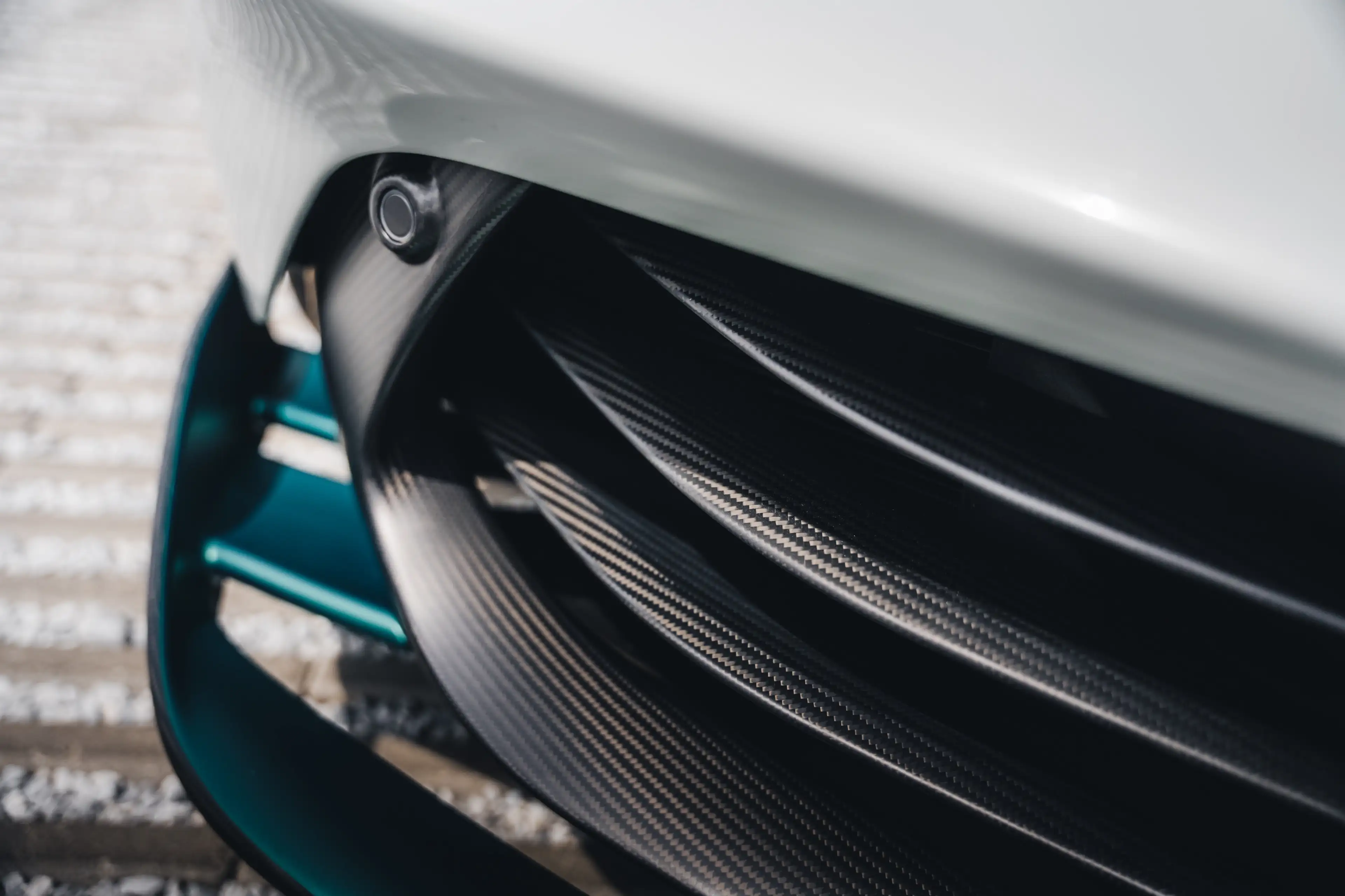 Aston Martin Valhalla Apex Grey / Carbon / NEW / 160KM / B&O / Alcantara — photo 8