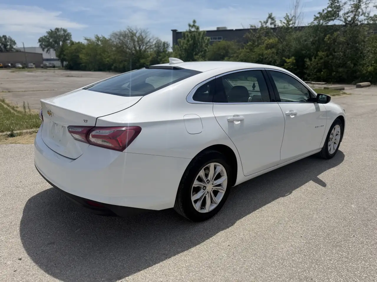 Chevrolet Malibu снимка Chevrolet Malibu