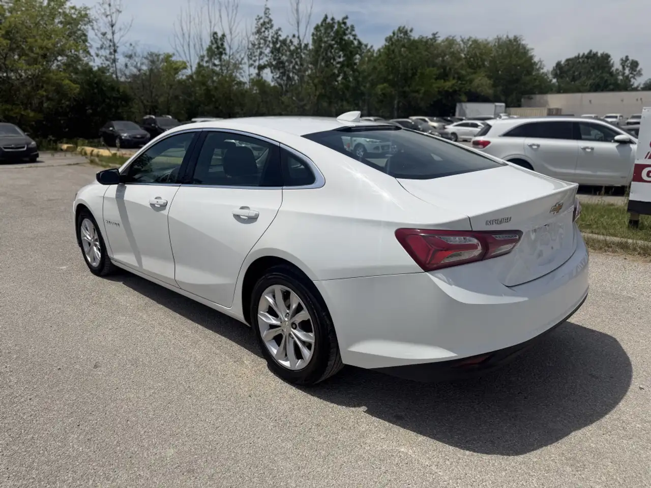 Chevrolet Malibu снимка Chevrolet Malibu