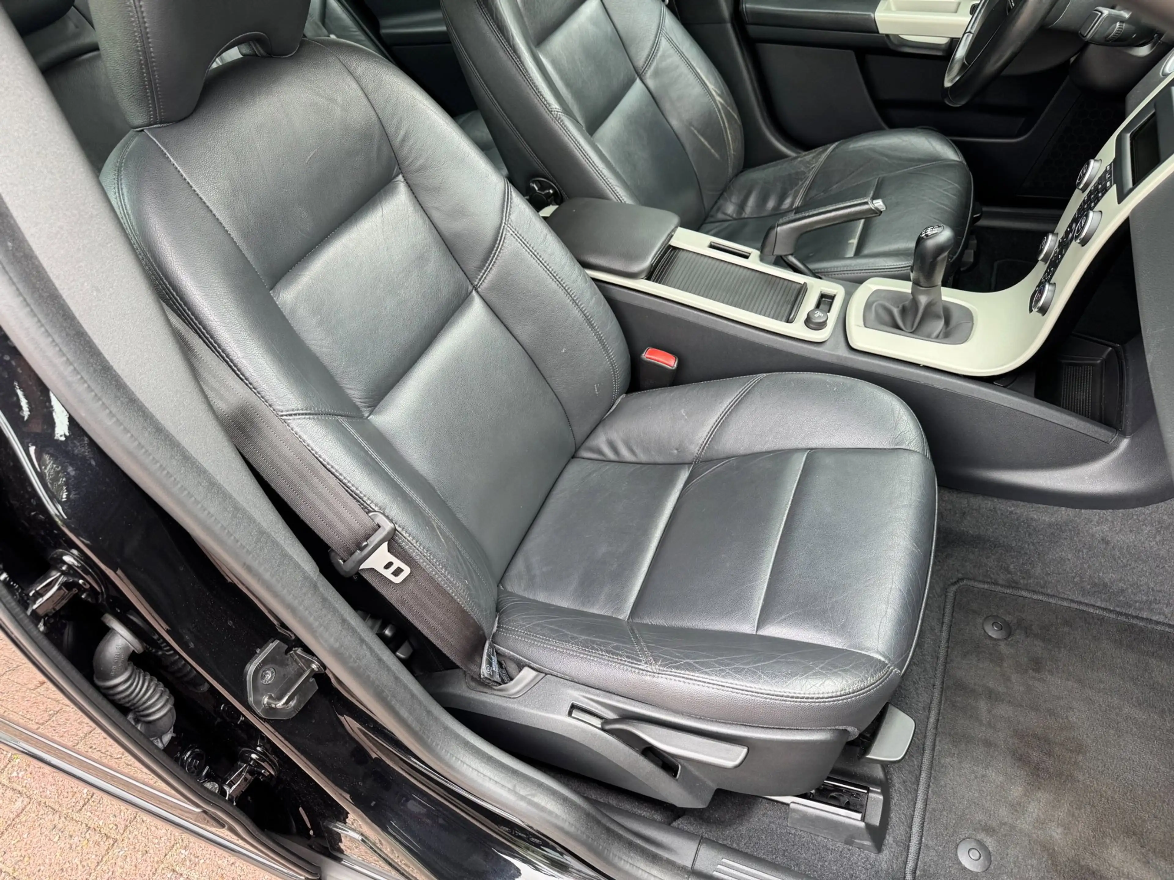 Volvo S40 1.8 Edition II — photo 8