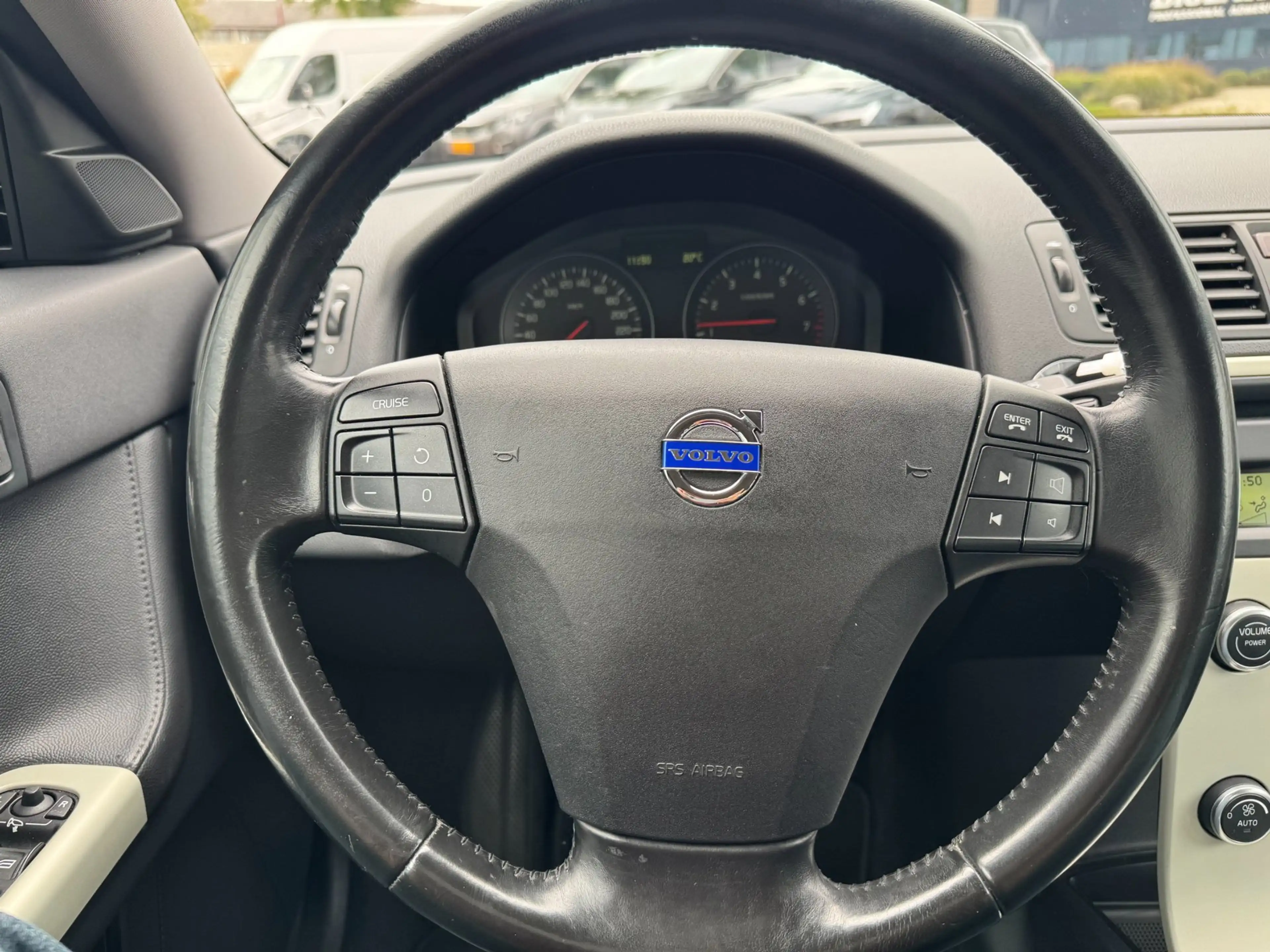 Volvo S40 1.8 Edition II — photo 14