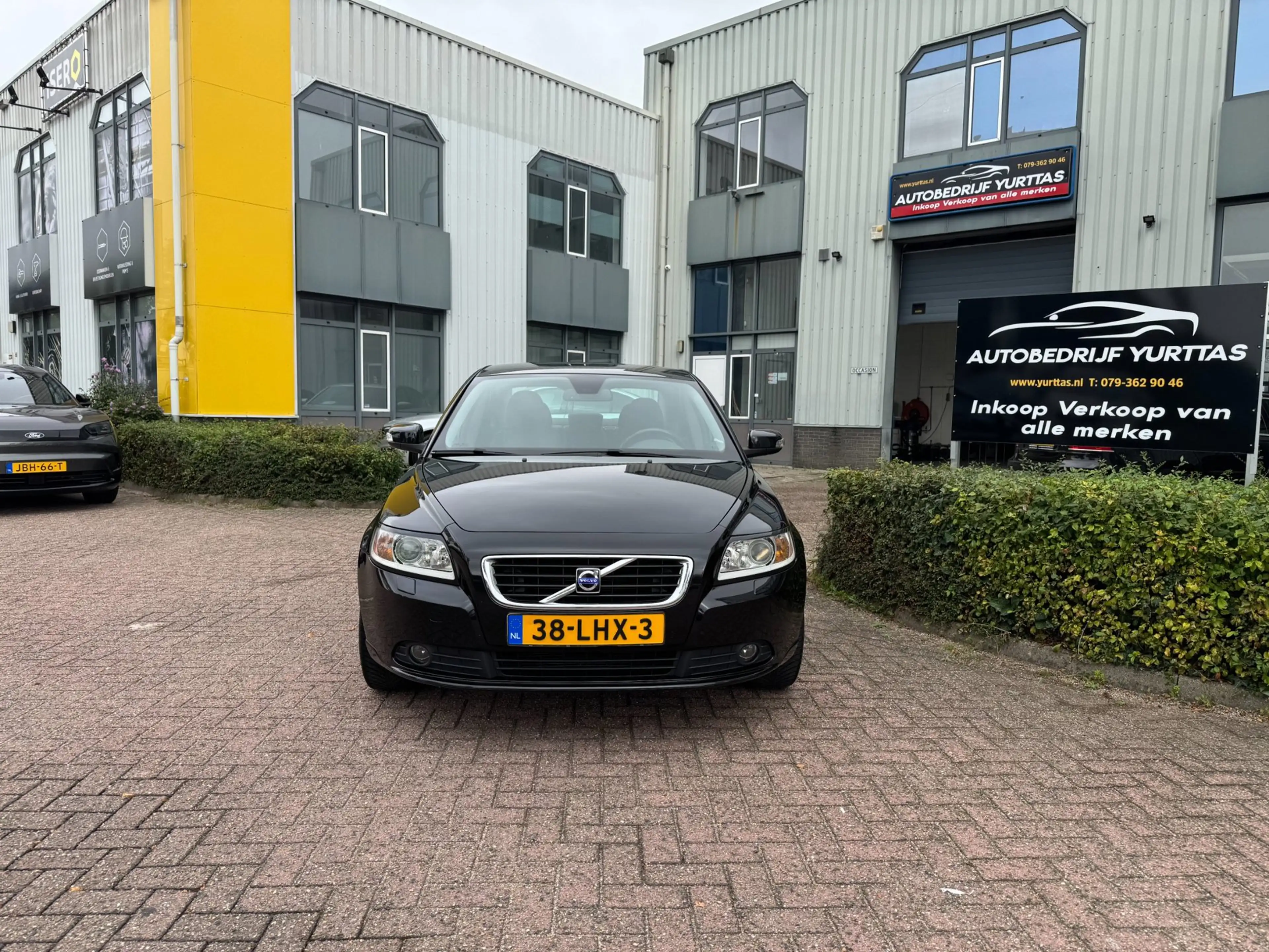 Volvo S40 1.8 Edition II — photo 2