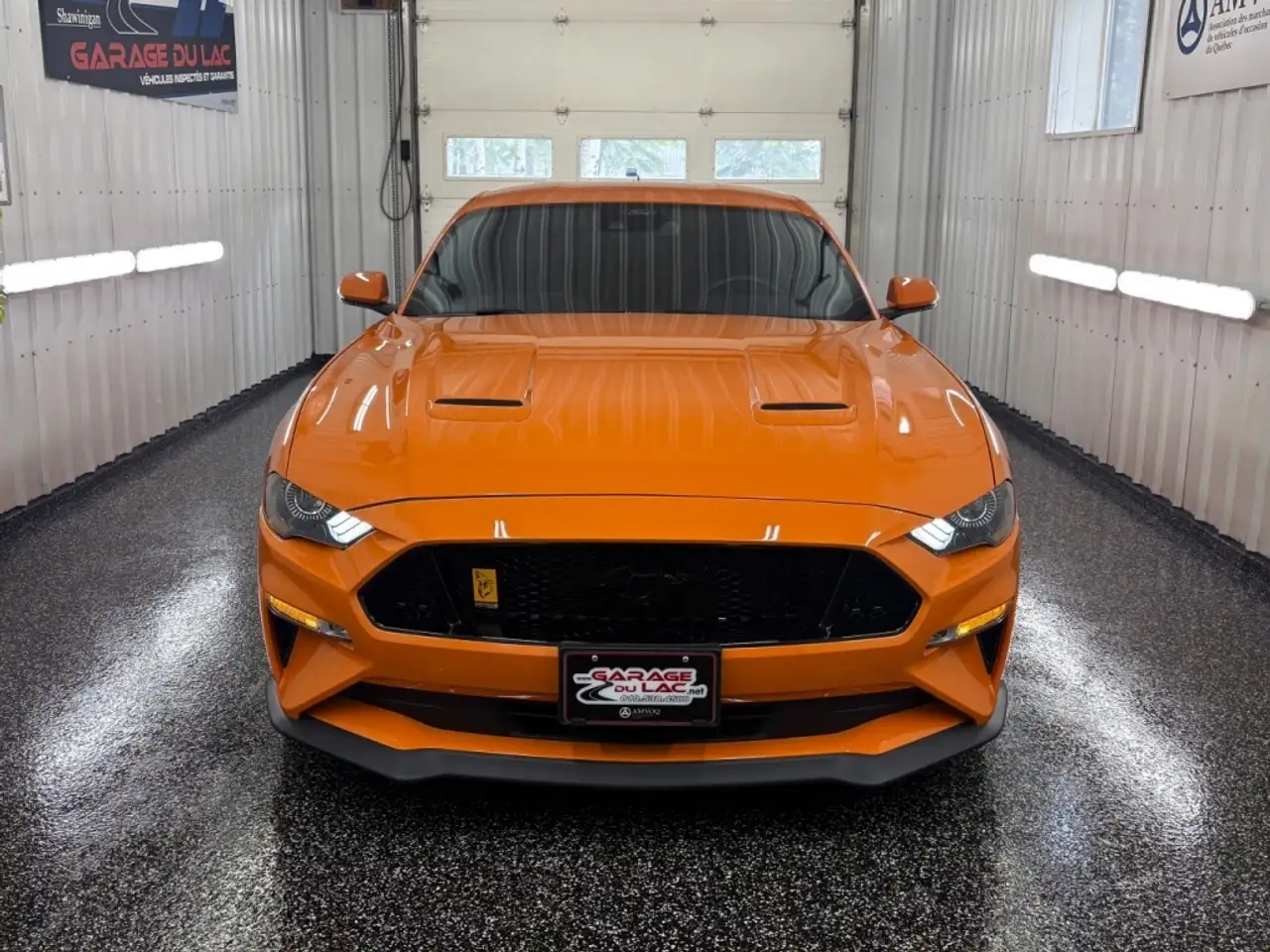 Ford Mustang снимка Ford Mustang