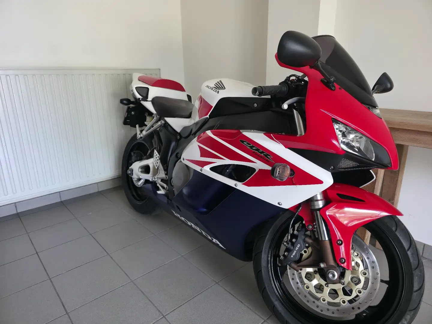 Honda CBR 1000 CBR 1000RR Fireblade PC57 met keuring! Rood - 2