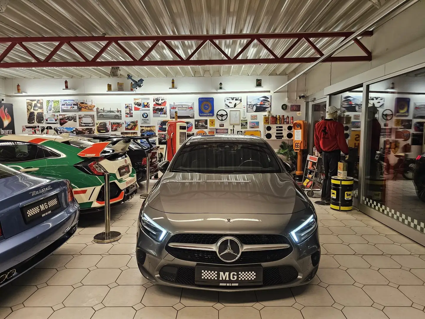Mercedes-Benz A 220 A 220 4Matic (177.045) Grau - 2