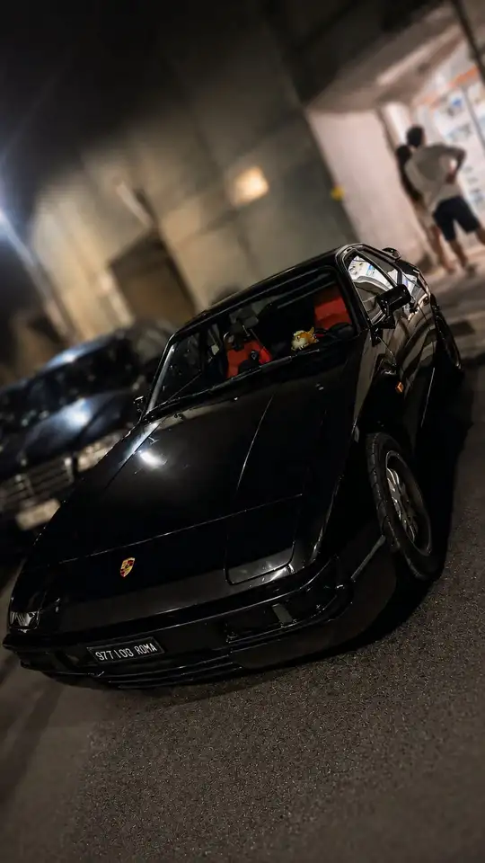 Porsche 924 2.0, foto 1