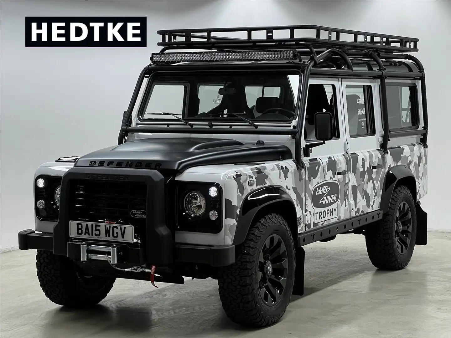 Land Rover Defender Works V8 Trophy II 1 of 25 Weiß - 1